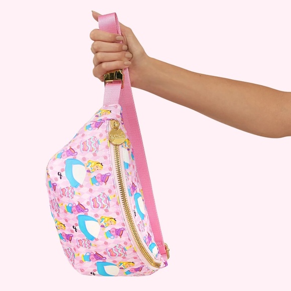 DISNEY STONEY CLOVER LANE Alice in Wonderland Fanny - Picture 1 of 17
